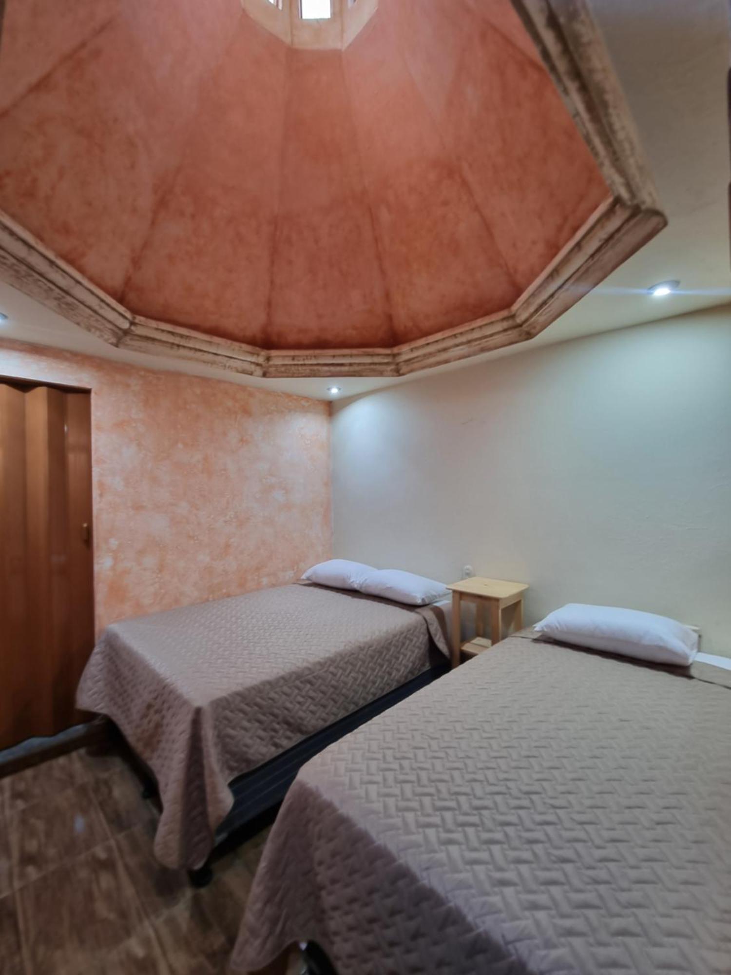 Central Hostel Boutique Antigua ภายนอก รูปภาพ